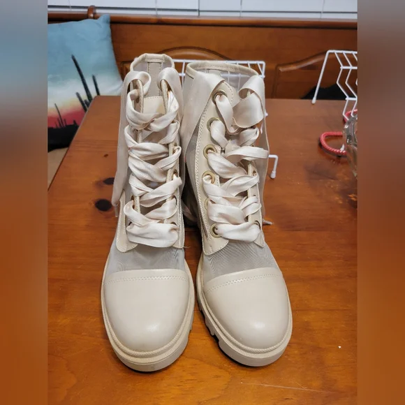 Mesh combat boots size 8.5 women's - Picture 2 of 7